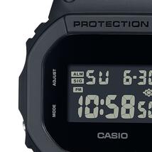 G-SHOCK 5600シリーズ ソリッドカラーズ デジタル スクエア ブラック 反転液晶 メンズ腕腕時計 DW-5600UBB-1JF 新品国内正規品タグ付き_画像3
