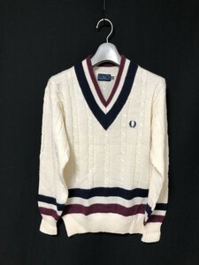 ◆FRED PERRY フレッドペリー チルデンニット セーター S　Vネック ケーブル編み