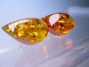 * natural amber. beautiful earrings A