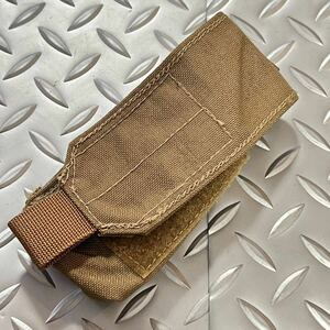 米海兵隊実物 米軍放出品　アライド POUCH 40MM GRENADE SINGLE グレネードポーチ コヨーテ サバゲー　コレクション　(INV T03)