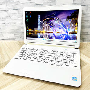 極上品/新型Window11搭載/富士通/爆速Core-i7搭載/カメラ/高速新品SSD512GB/驚異の16GBメモリ/ブルーレイ/DVD焼き/オフィス/ソフト多数!！の画像2