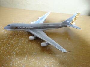 1/400　400Aviaitons　アシアナ航空　747-400F