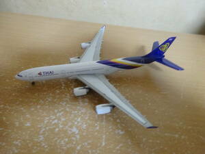 1/400　タイ国際航空　A340-500