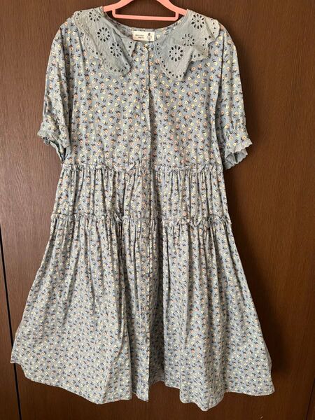 My closet マイクローゼット ブルーグレー 花柄ワンピース 7月いっぱいの出品
