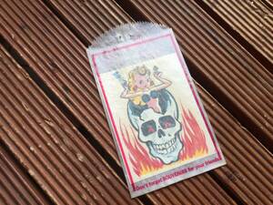 IMPKO[60's Skull x pin nap girl water trim sticker ]