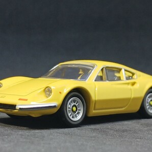 ◆トミカプレミアム/発売記念仕様(1/61)◆フェラーリ・ディーノ・246GT(黄)◆箱なし/ルース/傷少良品★夢屋TP046★の画像1