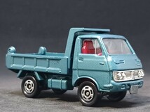 ◆日本製トミカ/黒箱(1/67)◆いすゞ・エルフ・ダンプ(濃水色メタ)◆箱なし/ルース/小傷有★夢屋JT188★_画像3