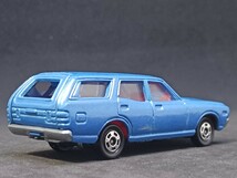 ◆日本製トミカ/黒箱(1/65)◆日産・グロリア・バン(330/青メタ)◆箱なし/ルース/ややジャンク★夢屋JT215★_画像2