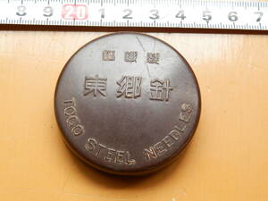  higashi . needle bakelite made needle can contents equipped gramophone accessory 