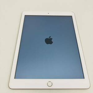 【現状販売品】iPad 第5世代 32GB ゴールド au SIMロック有 Wi-Fi Cellular タブレット Apple ケース等付属品無し