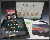 [ZEROnet]▼韓国 日本 オリンピック FIFA ワールドカップ ソウル五輪 1988 ピンバッジ 記念コイン 切手 コレクション 5点 現状品▼P63-40_画像1