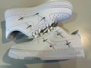 NIKE WMNS AIR FORCE 1 '07 LX SISTERHOOD 24センチ 新品 CT1990-100