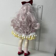 現状品 ドール カスタムドール? DBS ピンク髪ロングヘアー 癖っ毛 全長約40cm （検 アゾン オビツ ボークスSD 人形 240327T05_画像5