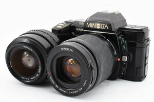 MINOLTA 7000α 35-70mm 1:4(22)/80-200mm 1:4.5(22)-5.6レンズ2本＆ストロボ付き 一眼レフカメラ ミノルタ