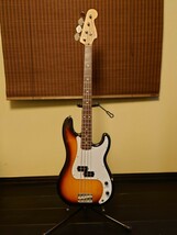 フェンダー　ジャパン エレキベース Fender Precision プレシジョンベース_画像1