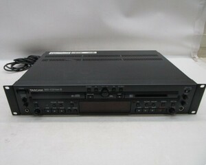 ★平1132 TASCAM タスカム ティアック MD-CD1MKII CDプレーヤー/MDレコーダー 2008年製 オーディオ機器 32403112