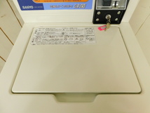 ★友1231 サンヨー コイン式 全自動電気洗濯機 ASW-J45C 4.5kg 100V 50-60Hz 動作品 コインランドリー コインウォッシャー 業務用 92403251_画像9