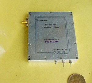 PLL 発振器　12.32GHz （KEYCOM製）