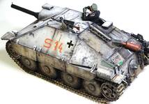 1/35　ドイツ　ヘッツァー火炎放射仕様人形付き塗装済み完成品_画像2