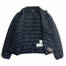 ラス１【4.4万新品！】EA7 EMPORIO ARMANI エアセッテ エンポリオ アルマーニ ライトダウン ジャケット ナイトブルー Sサイズ 本物 SALE_画像3