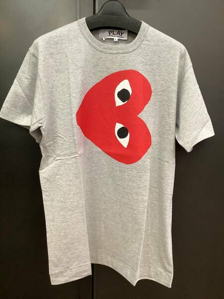 COMME des GARCONS PLAY Tシャツ　グレー×赤ハート　メンズLサイズ　AZ-T264