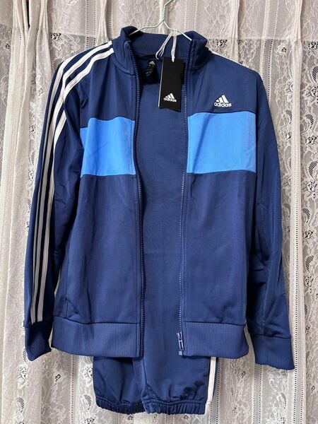 新品adidas ジャージ上下 サイズ150