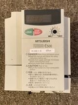 １　　 三菱電機 インバータ MTSUBISHI E500 FR- E520. 2,2K _画像1