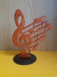 Art hand Auction Treble clef and musical notes (zelkova color), handmade works, interior, miscellaneous goods, ornament, object