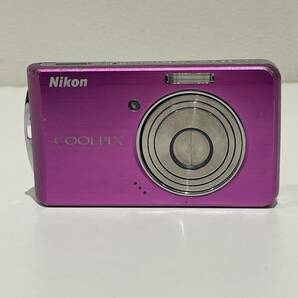 【AMT-10191】Nikon ニコン COOLPIX クールピクス S520 コンパクトデジタルカメラ ジャンク品 4.2/3.7V 0.4/0.5V ZOOM VR デジカメの画像1