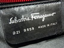 1円 ■美品■ Salvatore Ferragamo フェラガモ D21 9659 ヴァラ ナイロン チェーン ワンショルダーバッグ 肩掛け レッド系 BF6333_画像6