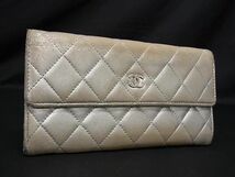 1円 CHANEL シャネル ココマーク マトラッセ ラムスキン 二つ折り 長財布 ウォレット レディース シルバー系 AV9683_画像1