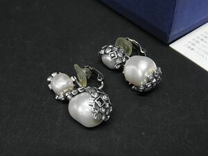 1円 ■美品■ SWAROVSKI スワロフスキー パール ラインストーン クリップ式 イヤリング アクセサリー レディース アイボリー系 AV6852