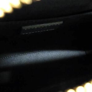 ■新品■未使用■ A.P.C. アーペーセー ハーフムーン レザー クロスボディ ショルダーバッグ メンズ レディース グリーン系 FA1113の画像7