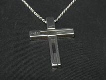 1円 ■美品■ GUCCI グッチ クロス 十字架 ネックレス ペンダント アクセサリー メンズ レディース シルバー系 AX4989_画像2