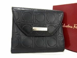 1円 ■美品■ Salvatore Ferragamo フェラガモ JP-22 5841 ガンチーニ柄 レザー 二つ折り 財布 ウォレット 札入れ ブラック系 AY0773