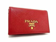 1円 ■極美品■ PRADA プラダ サフィアーノレザー カードケース カード入れ 名刺入れ 定期入れ メンズ レディース レッド系 FA1763_画像1