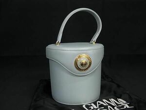 1円 ■美品■ GIANNI VERSACE　ジャンニ ヴェルサーチ サンバースト レザー バニティバッグ マルチケース ライトブルー系 AZ0627