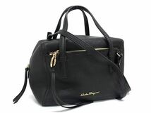 1円 ■極美品■ Salvatore Ferragamo フェラガモ EE-21 F565 レザー クロスボディ 2WAY ハンドバッグ ショルダー ブラック系 BK0395_画像1