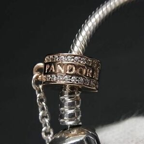 1円■美品■ PANDORA パンドラ Moments Snake Chain Bracelet SV925 チャーム付き ハート ラインストーン ブレスレット シルバー系 FC0701の画像4