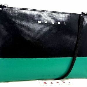 1円 ■新品同様■ MARNI マルニ PVC バイカラー 2WAY ポシェット クラッチ ショルダーバッグ ポーチ ブラック系×グリーン系 AH9291の画像1