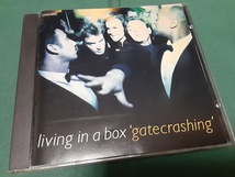 LIVING IN A BOX　リヴィング・イン・ア・ボックス◆日本盤CDユーズド品_画像1