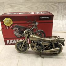 世界の名車シリーズ vol.39 KAWASAKI カワサキ 750-RS オートバイ バイク ミニカー 模型 レッドバロン_画像1