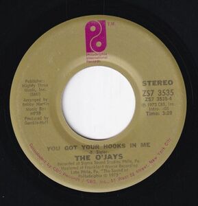 The O'Jays - Put Your Hands Together / You Got Your Hooks In Me (A) SF-CH570