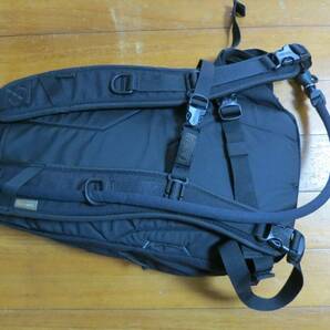 ★☆米軍放出品  実物 USMC海兵隊 ハイドレーセット black CAMELBAK ３L Ｃー174☆★の画像2