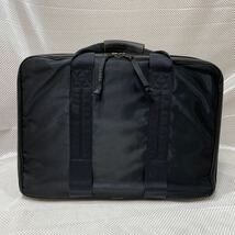 【良品】吉田カバン LUGGAGE LABEL ZONE 2層式 2WAY オーバーナイター☆ラゲッジレーベル ゾーン B4対応 ブリーフケース/ショルダーバッグ_画像6