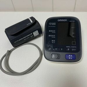 OMRON 上腕式血圧計 HEM-7420