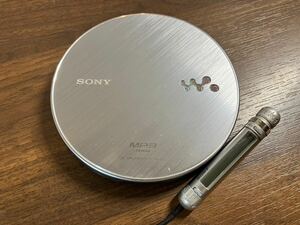 E/2225 通電OK SONY CD WALKMAN D-NE830 ポータブルCDプレーヤー