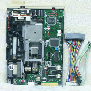 【完全整備品】 PC-9801BX2/U2 ( 486SX-25 / 3.6MB / SSD-543MB / FDD-3.5x2-5.25x1 ) - 44の画像5