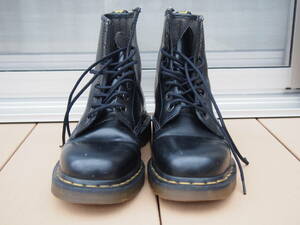 Dr.Martens ドクターマーチン 8ホールブーツ 黒 UK7 US8