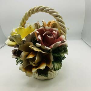 【イタリア製】/CAPODIMONTE S.RIOLEVA/カポディモンテ 陶花 オブジェ フラワーバスケット ブーケ 花束 ローズ 薔薇 バラ